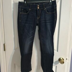 Women’s AE cropped